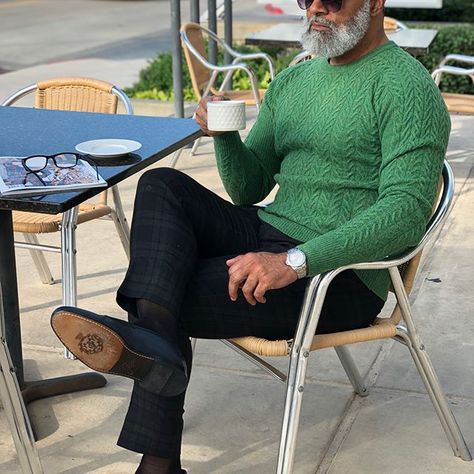 .. Sunday Funday ... @officialjosephs 🔥🔥🔥👞 #irvinrandle #beardedgentlemen #beardofinstagram #silverfox #model #houston #chicago #philly #stlouis #atlanta #ny #miami #detroit #dallas #neworleans #pvamu Stylish Men Over 50 Casual, Black Men Spring Fashion, Silverfox Men, 50 Year Old Mens Fashion, Irvin Randle, Black Men Winter Fashion, Old Money Outfits Men, Well Dressed Man, Old Man Fashion