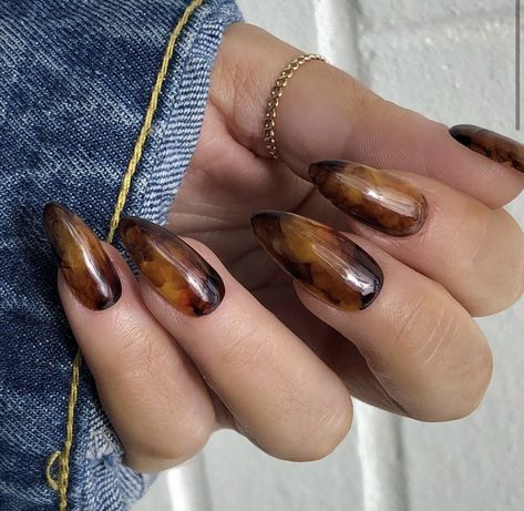 Nails Amber, Amber Nails, Copper Nails, Golden Nails, Fall Manicure, Nail Ring, Soft Nails, Marble Nails, Autumn Nails