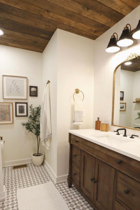 Beginner Friendly DIY Wood Ceiling - Newbuild Newlyweds Pink Countertops Bathroom, Bathroom Remodel Boho, Wood Ceiling Bathroom, Guest Bathroom Design, Ceiling Bathroom, Shiplap Ceiling, Countertop Sink, Timeless Bathroom, Shower Walls