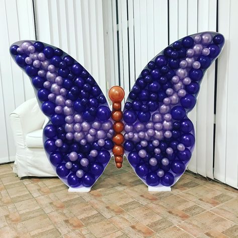 Mosaic Frames for Balloons - www.nikoloon.com Party Letters, Balloon Elephant, Mosaic Balloon, Mosaic Frames, Balloon Mosaic, Balloon Numbers, Baptism Centerpieces, Butterfly Mosaic, Balloon Frame