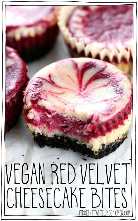 Red Velvet Cheesecake Bites, Vegan Red Velvet, Cheesecake Vegan, Chocolate Crumbs, Velvet Cheesecake, Bean Tacos, Red Velvet Cheesecake, Cheesecake Chocolate, Vegan Cheesecake