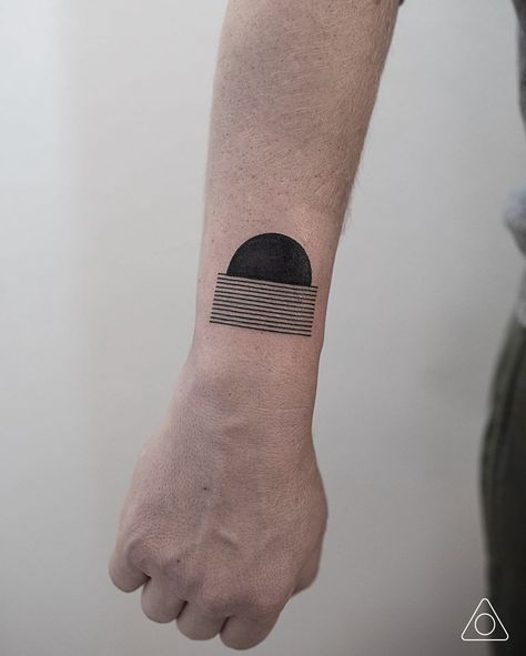 Line Geometric Tattoo, Grid Tattoo, Fine Line Geometric Tattoo, Geometric Tattoo Minimal, Tattoos Inspo, Tattoo Minimal, Tasteful Tattoos, Fine Line, Tattoo Studio