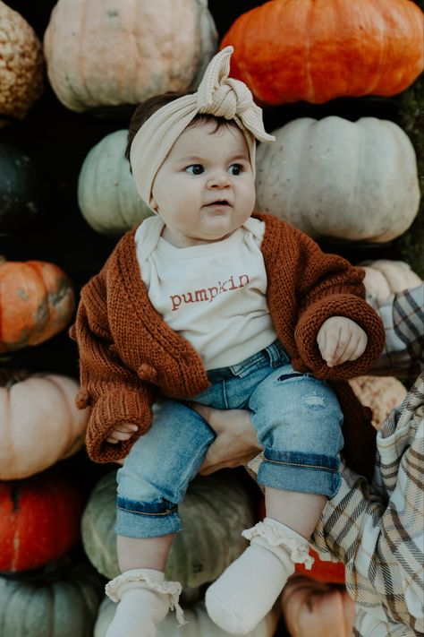 Baby At Pumpkin Patch, Toddler Girl Pumpkin Patch Outfit, Baby Girl Fall Photoshooting Ideas, Baby Girl Pumpkin Patch Outfit, Infant Pumpkin Patch Pictures, Toddler Pumpkin Patch Outfit, Pumpkin Patch Pictures Baby, Baby Pumpkin Patch Pictures, Baby Pumpkin Patch Outfit