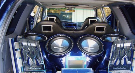 car speaker set up | Car Speaker System Truck Audio System, Car Audio Capacitor, Truck Stereo, Custom Subwoofer Box, Custom Car Audio, Sound System Car, Car Speakers System, Audio Ideas, Car Stereo Systems