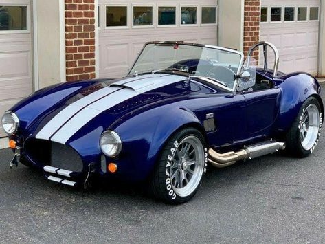 (2) Facebook Ford Shelby Cobra, 1965 Shelby Cobra, Shelby Car, Shelby Cobra 427, 427 Cobra, Ac Cobra, Model Ideas, Ford Shelby, Classic Sports Cars