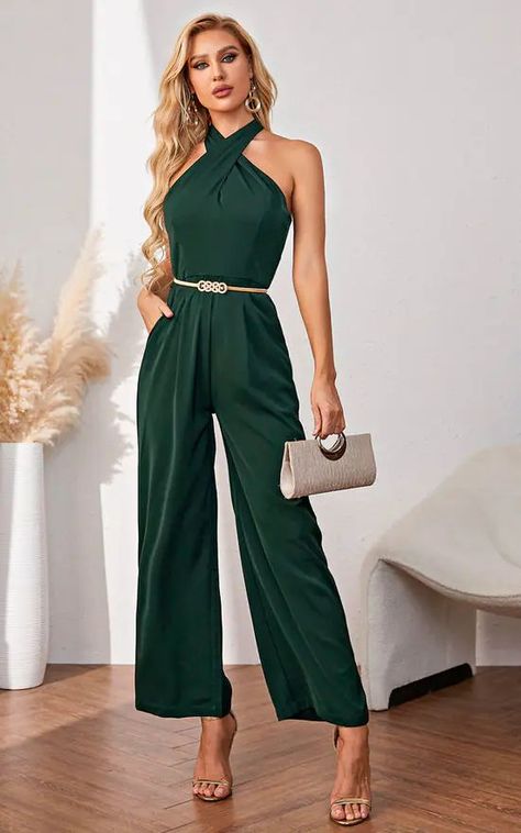 Emerald Jumpsuit Wedding, Jumpsuit Outfit Green, Emerald Green Jumpsuit Wedding, Forest Green Jumpsuit Wedding, Emerald Green Jumpsuit Formal, Green Wedding Jumpsuit, Green Jumpsuit Outfit Classy, Green Jumpsuit Outfit Wedding, Wedding Jumpsuit Guest