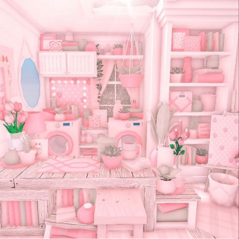 Kawaii Bloxburg House Layout, Pink Bloxburg House Ideas, Bloxburg Pastel Bedroom, Cutecore Bloxburg House, Bloxburg Pastel House, Bloxburg Pink Bedroom, Kawaii Bloxburg House, Bloxburg Preppy House, Bloxburg Kawaii