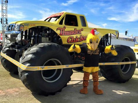 Thunder Chicken, Lifted Chevy Trucks, Lifted Chevy, Monster Jam, Monster Truck, Chevy Trucks, Pickup Trucks, Chevy, Jeep