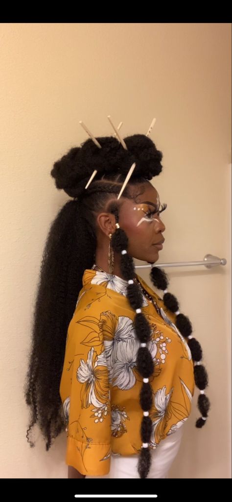 Bubble braids Natural Styles For Black Women Short, Black Culture Hairstyles, Traditional Black Hairstyles, Cool Box Braid Hairstyles, Beautiful Black Hairstyles, 70 Hairstyles 1970s Black Women, Creative Afro Hairstyles, Creative Hair Styles For Black Women, Unique Hairstyles For Women