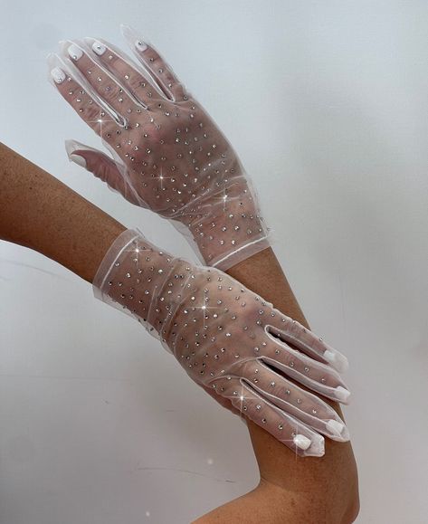 Rhinestone gloves, Lace opera gloves and White gloves medium by TWOICY on Etsy White Glove Outfit, White Gloves Aesthetic, Lace Gloves Aesthetic, Lace Opera Gloves, Gloves For Prom, Sparkly Gloves, Crystal Gloves, Aesthetic Gloves, Glitter Gloves