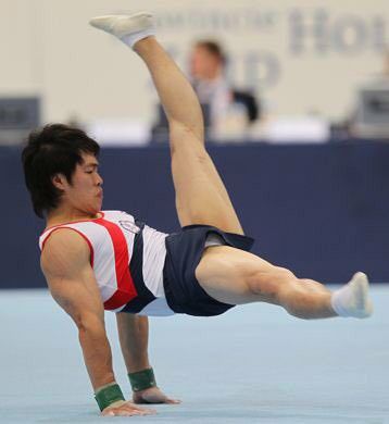 Male Gymnast, Men Sport Pants, Lycra Men, Asian Guys, Hot Asian Men, Body Reference Poses, Great Body, Men In Uniform, Sport Motivation