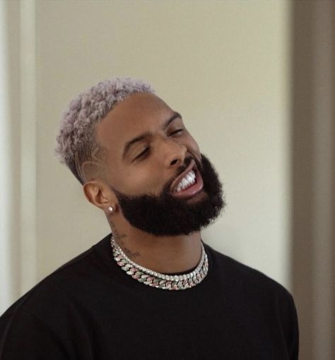 Odell Beckham Jr Hair, Grey Hair Black Man, Black Men Hair Colour, Platinum Blonde Hair Men, Black Hair Cuts, Dyed Hair Men, Black Kings, Ear Tattoo Ideas, Grey Hair Men