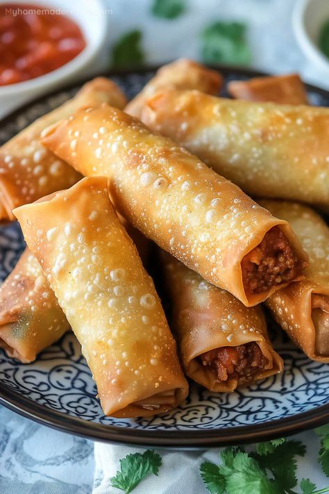 Taco Egg Rolls – A Crispy, Flavorful Fusion Snack Taco Egg Rolls, Taco Roll Ups, Bbq Egg, Rolled Tacos, Taco Roll, Taco Beef, Egg Roll Wrapper, Egg Roll Filling, Egg Rolls Recipe