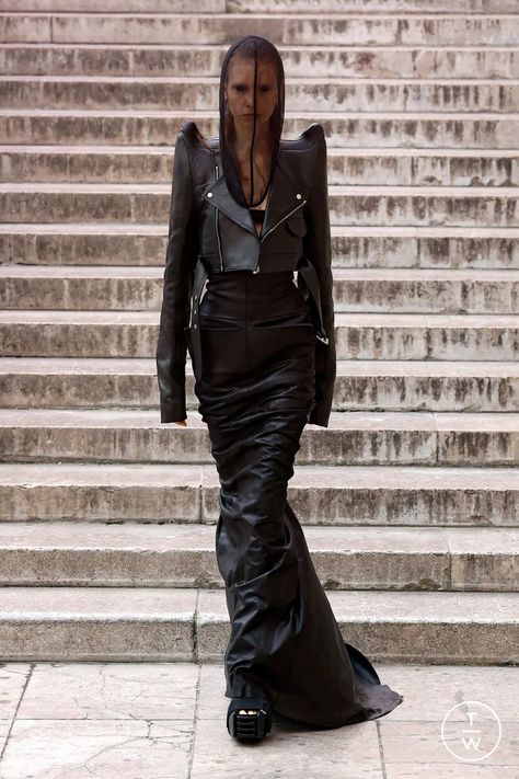 Rick Owens Outfit, Black Flame, Total Black, Spring Summer 2024, Rick Owens, Summer 2024, Leather Fashion, The Fashion, American Girl