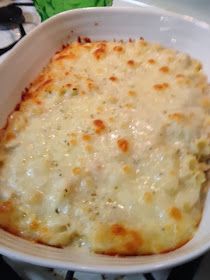 COASTALPINES: Chicken Alfredo Bake {recipe swap} Alfredo Bake Recipe, Chicken Alfredo Bake Recipe, Alfredo Bake, Chicken Alfredo Bake, Leftover Recipes, Chicken Alfredo Recipes, Alfredo Recipe, Chicken Alfredo, Easy Casserole Recipes