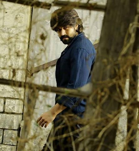 Rocking Star Yash! Rocking Star Yash, Kgf Chapter 2, Kgf Photos Hd, Prabhas Actor, Most Handsome Actors, Film Images, Photos Of Lord Shiva, Cute Backgrounds For Phones, Background Images Wallpapers