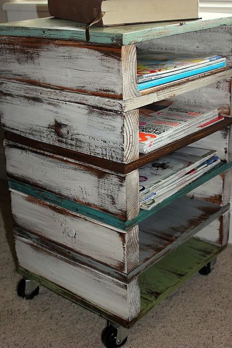 Diy Muebles Ideas, Pallet Crates, Pallet Creations, Wooden Pallet Projects, Into The Wood, Pallet Crafts, Diy Holz, Wood Pallet Projects, Diy Pallet Projects