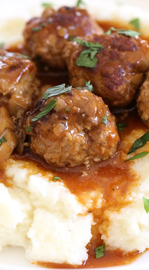 Salisbury Steak Meatballs (Instant Pot, Stove Top, Slow Cooker) Meat Slow Cooker Recipes, Salisbury Meatballs, Meatballs Instant Pot, Salisbury Steak Meatballs, Frozen Meat, Turkey Gravy, Mushroom Gravy, Salisbury Steak, Skinny Taste Recipes