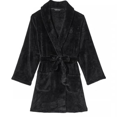 Indulge In Luxury With This Stunning Victoria's Secret Short Plush Black Bath Robe. Made From High-Quality Polyester, This Robe Is Incredibly Soft And Perfect For The Winter And Fall Seasons. The Robe Features A Tie Closure. The Solid Black Color And Classic Design Make It A Perfect Addition To Any Woman's Sleepwear Collection. The Robe Is Available In Size M/L And Is Suitable For Regular Size Types. The Victoria's Secret Brand Ensures That You Get The Best Quality Product. Fancy Robes, Fashion Staples, Summer Pajama Set, Night Pajama, 3 Sisters, Black Bath, Tie Front Cardigan, Sleepwear Robe, Short Pajama Set