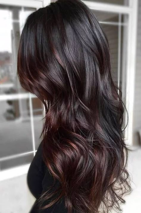 Dark Chocolate Hair Color, Red Highlights In Brown Hair, Ombre Hair Ideas, Dark Chocolate Hair, Brown Hair Shades, Natural Things, Brown Ombre Hair, Red Brown Hair, Fall Hair Color For Brunettes