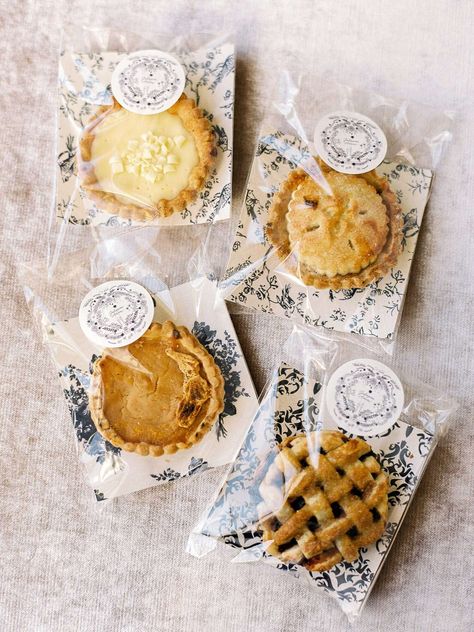 julianne aaron wedding pies Pie Favors, Small Pies, Mini Key Lime Pies, Wedding Pie, Fall Cake, Individual Pies, Mini Torte, Pie Pops, Wedding Cake Alternatives