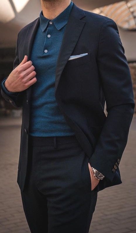 Navy Blue Blazer Outfit Mens Casual, Black Suit Blue Shirt, Psychologist Outfit, Navy Blazer Outfits, Blue Blazer Men, Winter Menswear, Dark Blue Blazer, Black Suit Men, Dark Blue Shirt