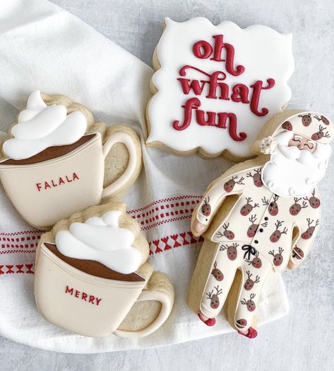 Cup Of Hot Cocoa, Christmas Sugar Cookies Decorated, Hot Cocoa Cookies, My Messages, Winter Cookie, Coffee Cookies, Sugar Cookie Designs, Fall Cookies, Pretty Cookies