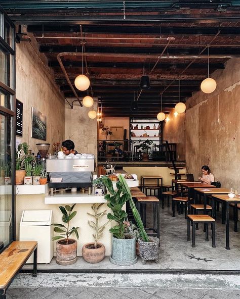 Cafe Interior Design Small, Mini Cafe, Coffee Shop Business, Decoration Restaurant, Coffee Shop Interior Design, Cozy Coffee Shop, Coffee Shop Logo, Cafe Shop Design, Small Cafe