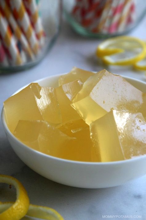 Lemon Desserts Healthy, Homemade Jello, Jello Recipe, Food Basics, Starbucks Lemon Loaf, Recipe Copycat, Nourishing Recipes, Lemon Jello, Gelatin Recipes