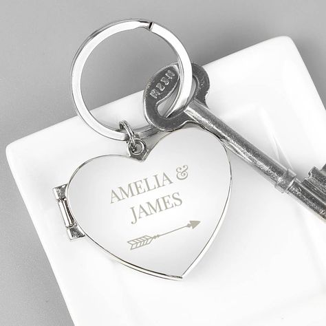 Arrow Heart, Photo Keyrings, Heart Photo, Special Symbols, Heart Keyring, Valentine Photo, Anniversary Photos, Photo Locket, Photo Heart