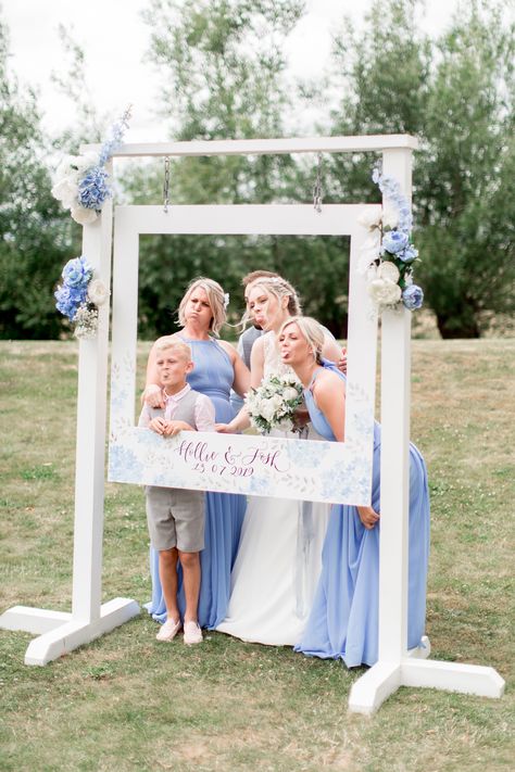 Wedding Picture Area Photo Booths, Wedding Photobooth Ideas, Wedding Photo Booth Backdrop, Aviation Wedding, Photo Booth Wedding, Photobooth Wedding, Photo Booth Ideas, October Fest, Photobooth Ideas