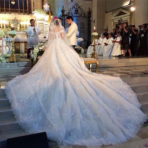 Dress Marian Rivera Wedding, Marian Rivera Wedding Gown, Marian Rivera, Dresses Bride, Most Beautiful Wedding Dresses, Wedding Entertainment, Gorgeous Wedding Dress, Long Wedding Dresses, Beautiful Wedding Dresses