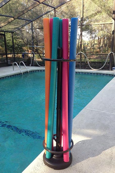 Pool Noodle Holder, Pool Organization, Towel Rack Pool, Pool Storage, Outside Pool, Pool Hacks, Pool Skimmer, Swimming Pool Landscaping, Pool Life