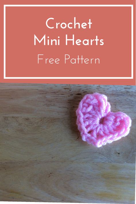 Make A Garland, Garland Crochet, Hearts Crochet, Valentine Hats, Crochet Valentine, Crochet Hearts, Free Pattern Crochet, Heart Applique, How To Make Banners