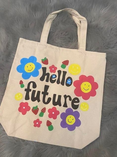 Lukis Tote Bag, Lukisan Tote Bag, Design Totebag Aesthetic, Tote Bag Design Painting, Totebag Painting Ideas Aesthetic, Tote Bag Design Paint, Totebag Aesthetic Design, Totebag Lukis, Tote Bag Design Ideas Aesthetic