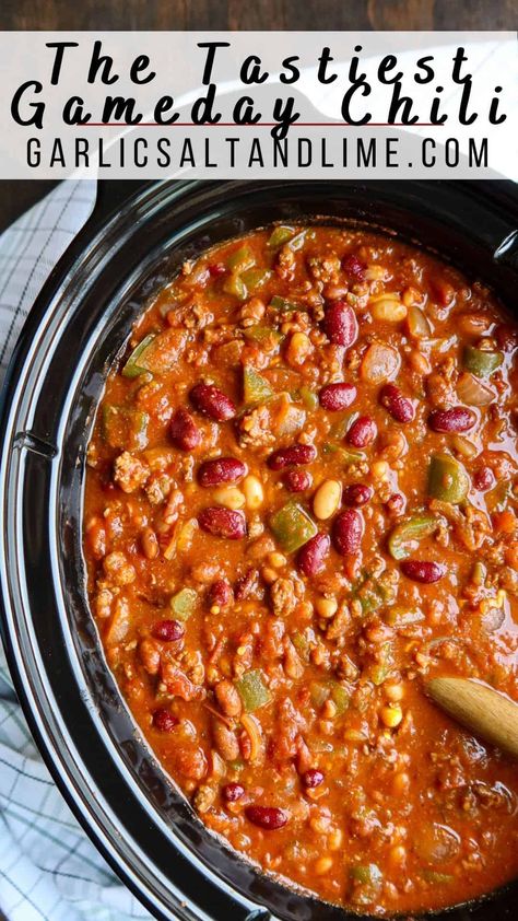 Simple & classic! You'll love this gluten free, homemade, thick slow cooker chili with ground beef, seasonings & veggies. Make it spicy or mild and substitute turkey for ground beef, if desired! This basic, healthy recipe is flexible, allows for creativity & results in few dishes. Cooking for a crowd? Double the recipe to feed everyone! Make a crockpot chili bar with toppings like shredded cheese, sour cream, green onion, cilantro, chips & more! Freeze leftover chili for easy meals all week. Chili Recipe Green Peppers, Crockpot Chili With Vegetables, Chili With Green Chilis, Chili Recipe For Large Crowd, Chili Recipe With Veggies, Chili With Celery, Best Chili Recipe Award Winning Crockpot, Best Chili Recipe Crockpot, Small Batch Chili