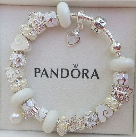 Pandora Bracelet Charms Ideas, Pandora Bracelet Designs, Charms Pandora, Bracelet Pandora, Pandora Rings, Jewelry Accessories Ideas, Pandora Bracelet Charms, Jewelry Outfit, Pandora Bracelets