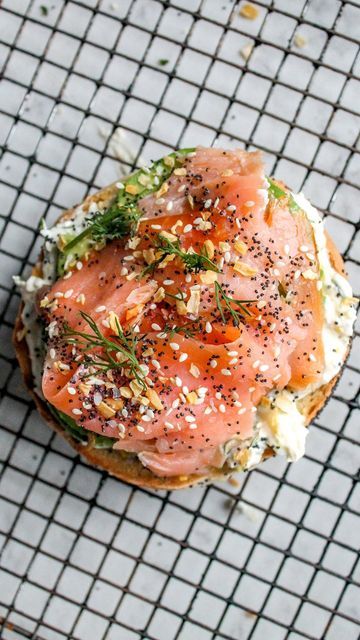 Avocado Smoked Salmon, Smoked Salmon Bagel, Salmon Bagel, Everything But The Bagel Seasoning, Everything But The Bagel, Lemon Salmon, Bagel Seasoning, Bagel Sandwich, Lemon Salt