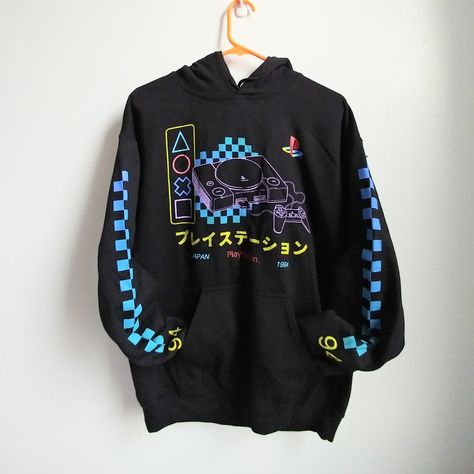 Manager's Special! (Last One!!) Rare 90s Vintage-Look Hoodie With Front & Arm Graphic Prints. A Must-Have For Any Avid Playstation Gamer. Unisex Design. Super Soft & Comfy Cotton Blend. Men's M (Approx. A Women's L) New W/ Sticker Price Tag. 1994 C# 90's Video Games Game Consule Gaming Nintendo Bandai Namco Japan Tokyo Japanese Jp Japanophile Skater Fun Computer Nerd Ps2 Ps3 Ps4 Ps5 C++ Novelty Topic Anime Manga Pewdiepie Code Youtube Influencer Gaming Pop Culture Asia Asian Harajuku Virtual Rea Gamer Clothes, Weirdcore Outfits, Gamer Outfit, Gamer Style, Gamer Hoodie, Birthday 27, Youtube Influencer, Gaming Nintendo, Computer Nerd