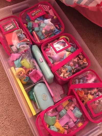 Kids Lying, Toy Storage Solutions, Toy Organizer, Kids Room Organization, Toy Organization, Organizing Ideas, Toy Storage, Room Organization, Storage Solutions