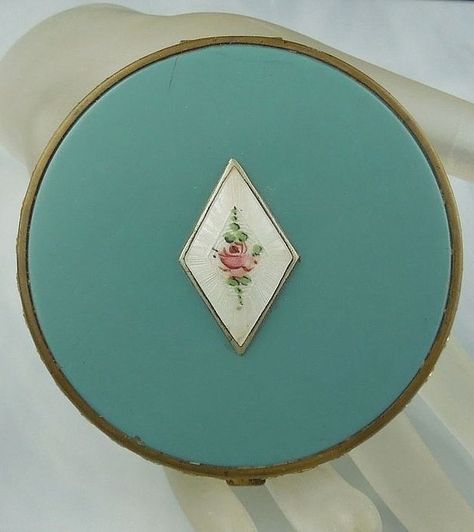 Vintage Compact Enamel Guilloche Aqua Pink Rose Flower Mondaine Vintage Rouge Powder Vintage Compact, Pink Rose Flower, Lipstick Holder, Enamel Paint, Vintage Beauty, Vanity Set, Trinket Boxes, Rose Flower, Pink Rose