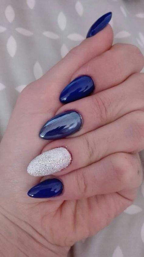 Harry Potter Nails Designs Ravenclaw, Ravenclaw Nails Harry Potter, Harry Potter Nails Ravenclaw, Ravenclaw Nail Art, Blue Nails Acrylic Almond, Ravenclaw Nails, Harry Potter Nails Designs, Potter Nails, Future Nails