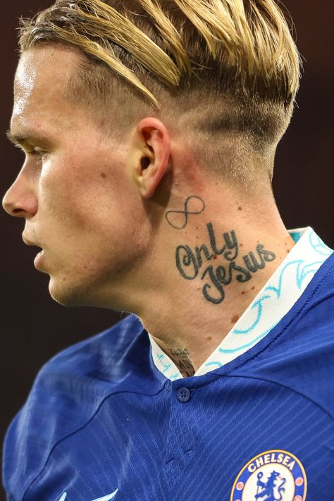 As a follower of Jesus, the Chelsea star’s ink creations point to his sovereign creator. Mudryk Chelsea Tattoo, Mudryk Chelsea, Chelsea Tattoo, Mykhailo Mudryk, Andriy Shevchenko, Chelsea Wallpapers, Love For God, S Tattoo, Neck Tattoo