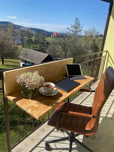 This Hanging Balcony Desk Turns Your Outside Space Into An Office Small Balcony Table, Balcony Desk, Hanging Shelf Kitchen, Slim Desk, Slim Desks, Timber Desk, Balcon Mic, Solid Oak Desk, Balcony Table