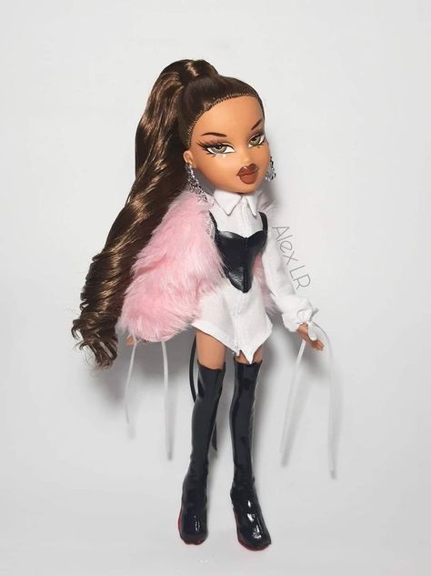 Brats Dolls Halloween Costume, Brats Aesthetic Outfit, Bratz Fashion Aesthetic, Bratz Doll Outfits Halloween Costume, Brats Costume Ideas, Brats Outfit Aesthetic, Yasmin Bratz Aesthetic Outfits, Black Bratz Aesthetic, Outfits Tipo Bratz