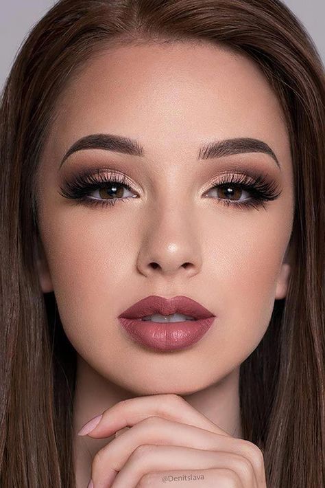 Look at our collection of new #makeup ideas and most amazing makeup looks for winter season. Winter Make Up, Make Up Diy, Amazing Wedding Makeup, New Makeup Ideas, Make Up Designs, Gorgeous Wedding Makeup, Wedding Hairstyles And Makeup, Smokey Eyeliner, Best Wedding Makeup