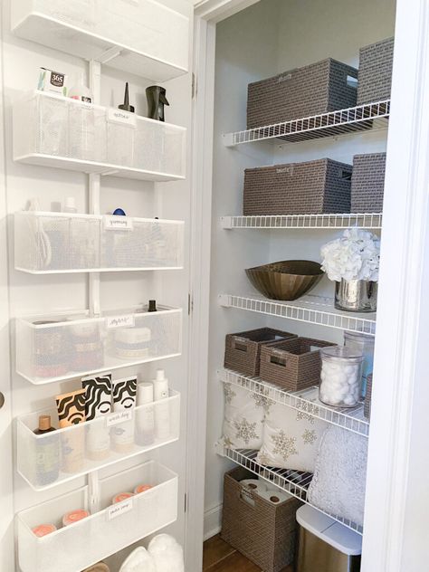 Back Of Door Storage Ideas Closet, Closet Maid Organization, Closet Wall Storage, Master Bath Linen Closet, Small Linen Closet Organization, Bathroom Closet Organization Ideas, Hall Closet Organization, Linen Closet Design, Closet Door Storage