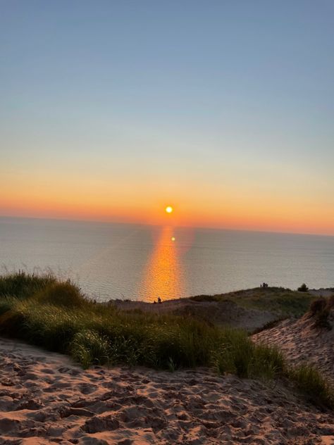 North Bear Shores Michigan, Dunes Aesthetic, Lakes Aesthetic, Michigan Sand Dunes, Sand Dunes Michigan, Michigan Aesthetic, Sleeping Bear Dunes Michigan, 2023 Summer Aesthetic, Summer Aesthetic Sunset