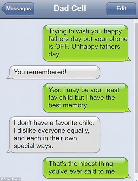 A collection of images shared by BoredPanda showcase some of the most amusing - and occasionally inappropriate - messages people have received from their fathers. Funniest Texts, Sms Humor, Funny Text Memes, Cute Text, Hilarious Texts, Funny Texts From Parents, Funny Texts Crush, Funny Text Fails, Funny Text Conversations