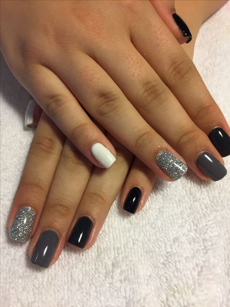 Black grey silver white gel nails Black Nail Gel Designs Short, Black And White Dipped Nails, Black White Gray Silver Nails, Gray Black White Nails, Black Grey White Nails Ideas, Black Grey Glitter Nails, Black And Grey Gel Nails, Black Gray Silver Nails, Grey Black White Nails